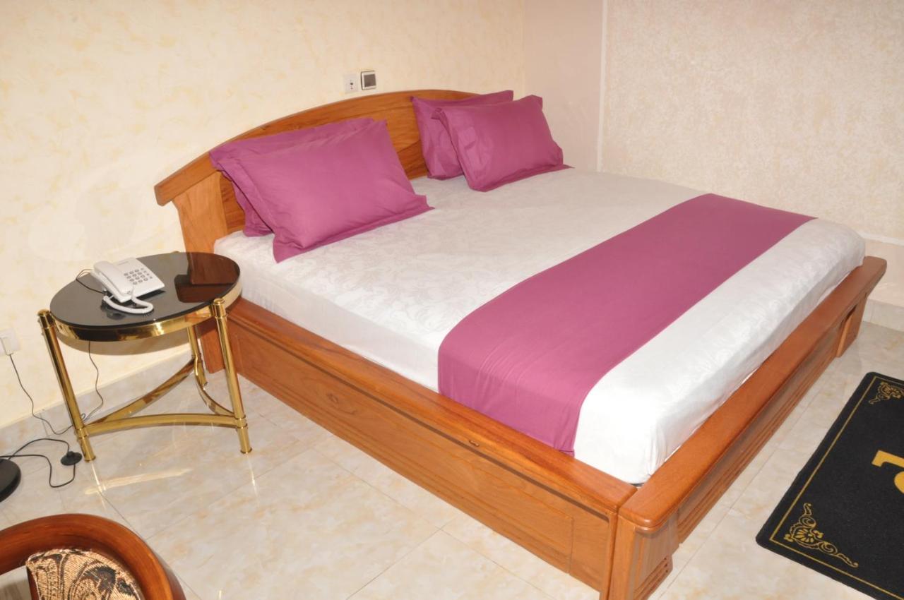 Diamond Hotel Cotonou Exterior foto